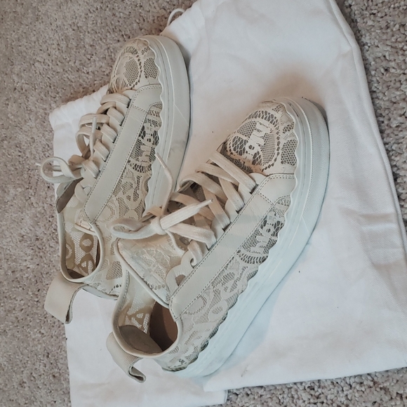 Chloe Shoes - Chloe Lauren Logo Lace Low-Top Sneakers